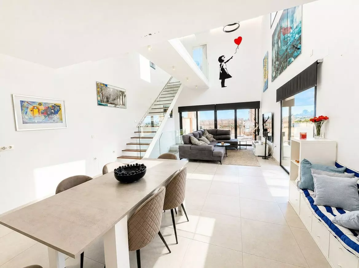 4-bedroom Villa In Benijofar, Spain (319 M²)