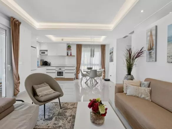2-bedroom Apartment In Rojales, Spain (82 M²)