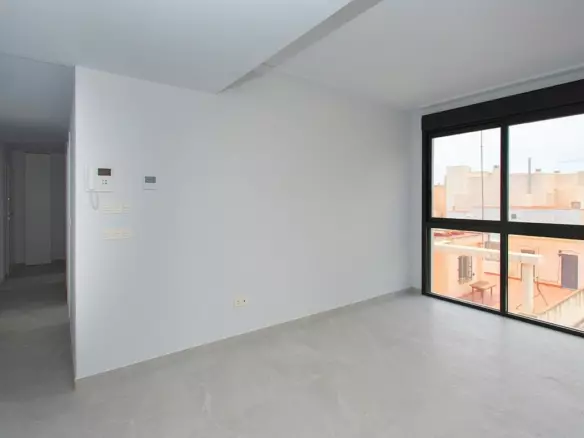 2-bedroom Apartment In Torrevieja, Spain (86 M²)