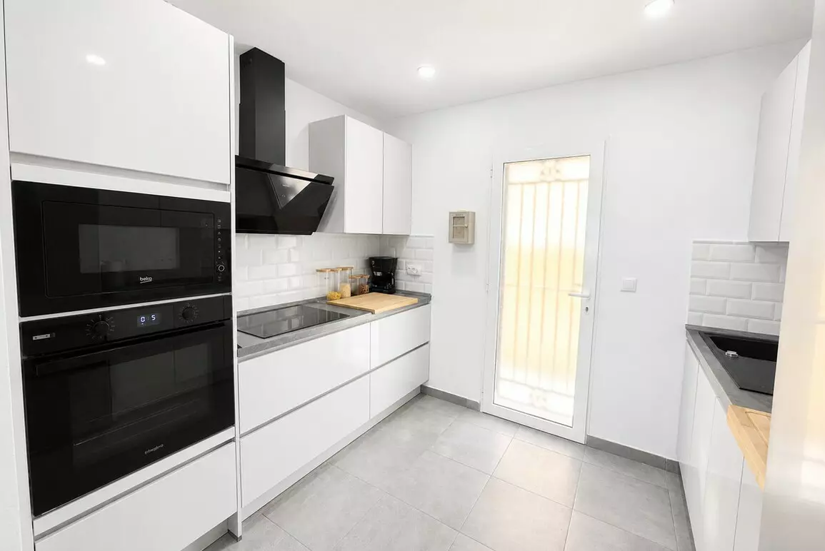3-bedroom Town House In Orihuela, Spain (140 M²)