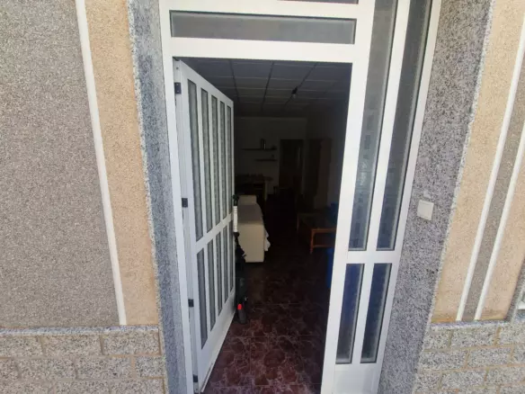 4-bedroom Town House In Torrevieja, Spain (156 M²)