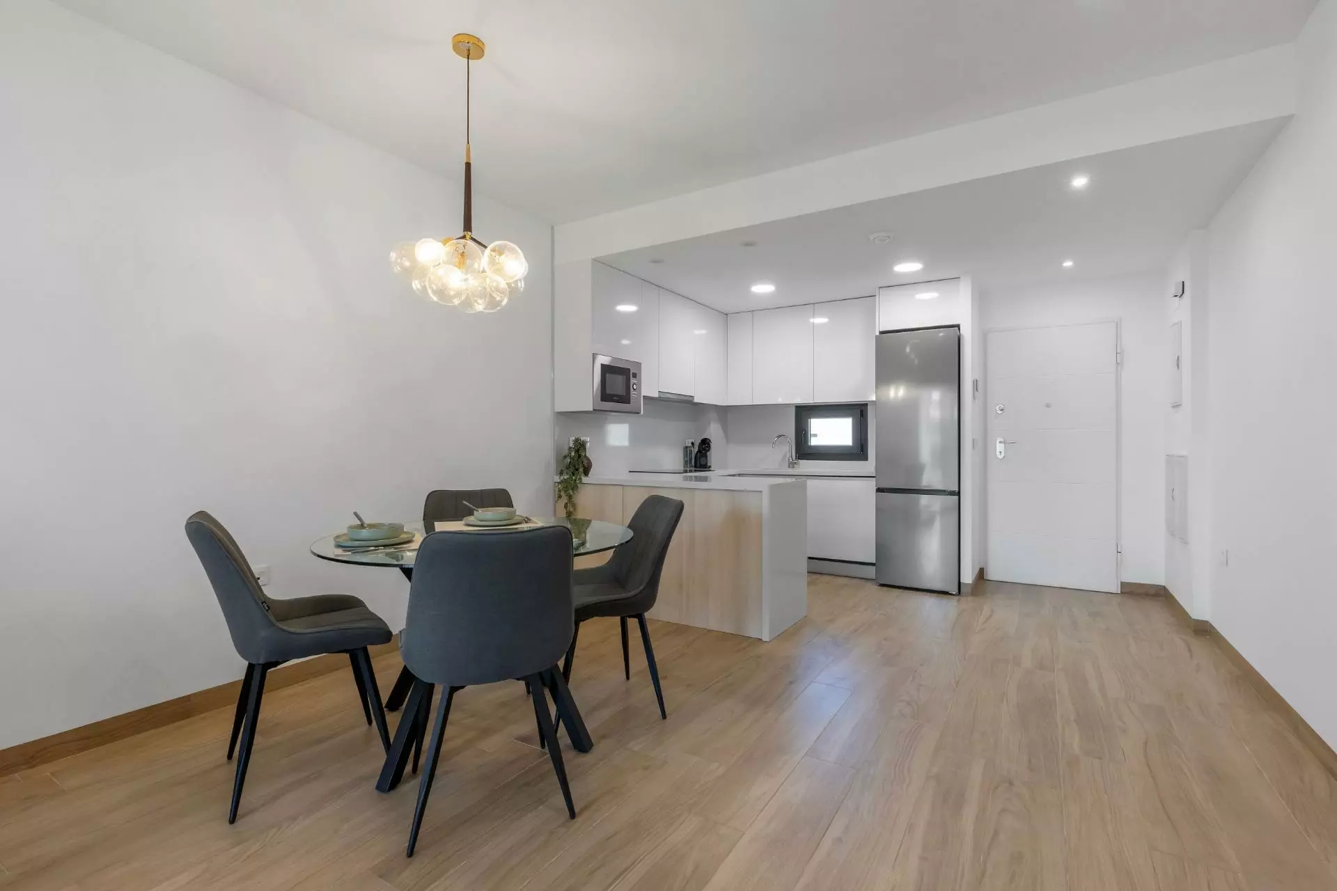 2-bedroom Penthouse In Torrevieja, Spain (72 M²)