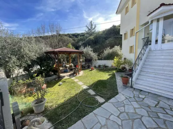 2-bedroom Detached House In Eleitheres, Greece (180 M²)