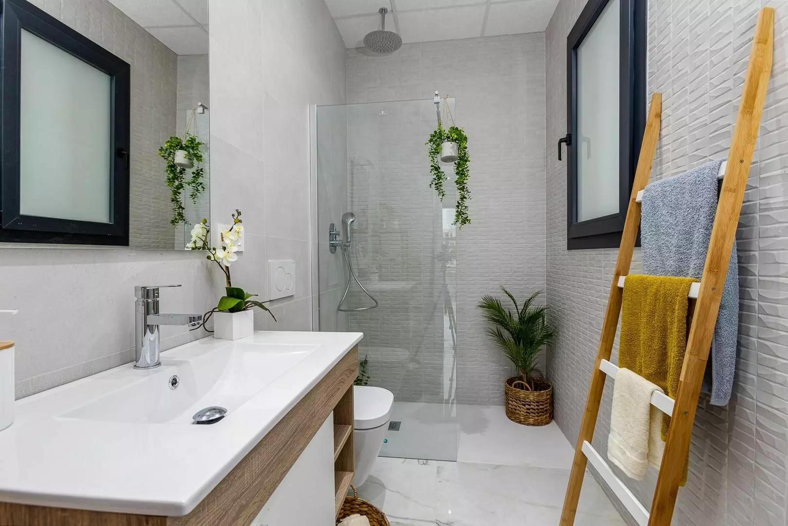 4-bedroom Villa In Rojales, Spain (308 M²)