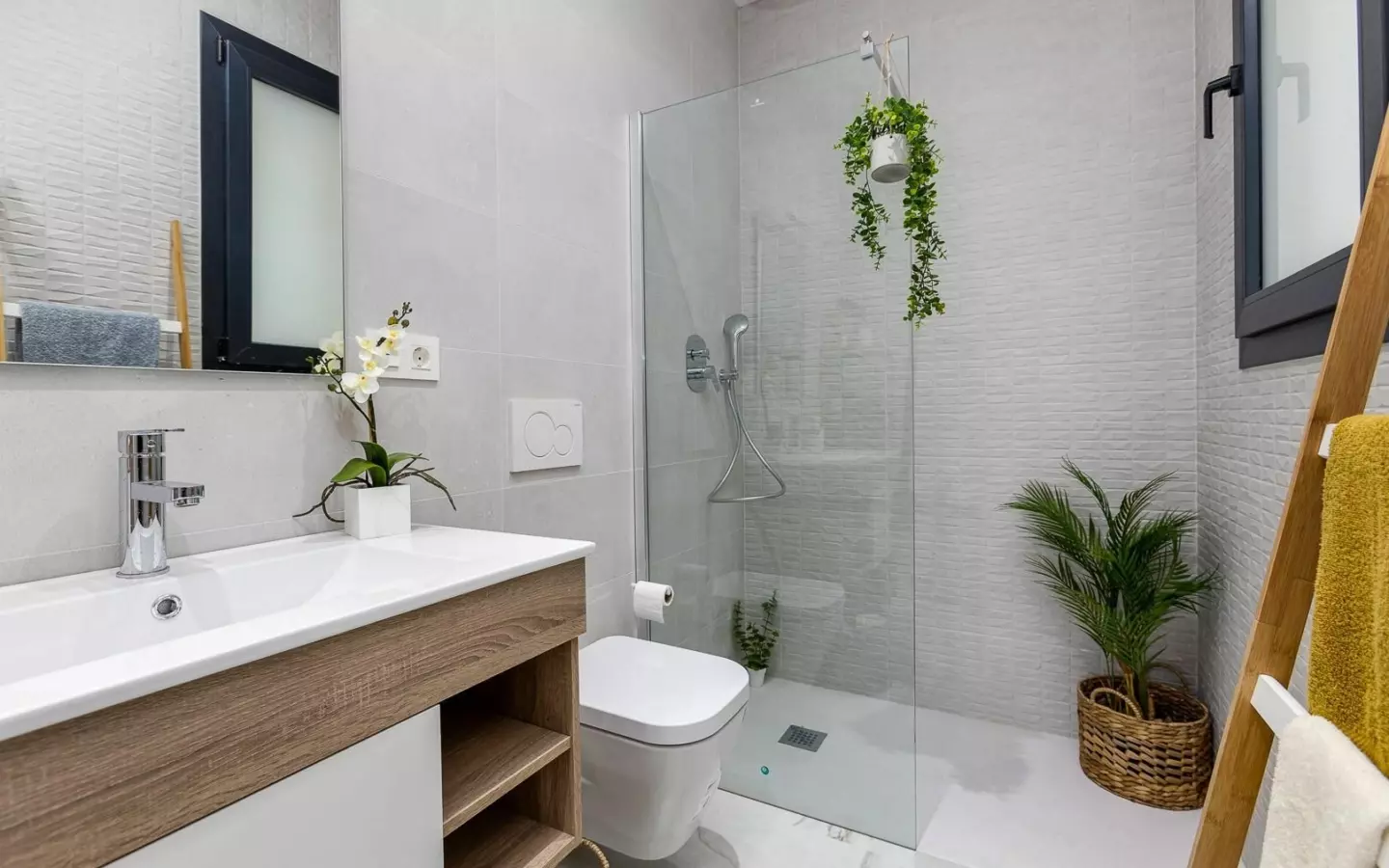 4-bedroom Villa In Rojales, Spain (308 M²)