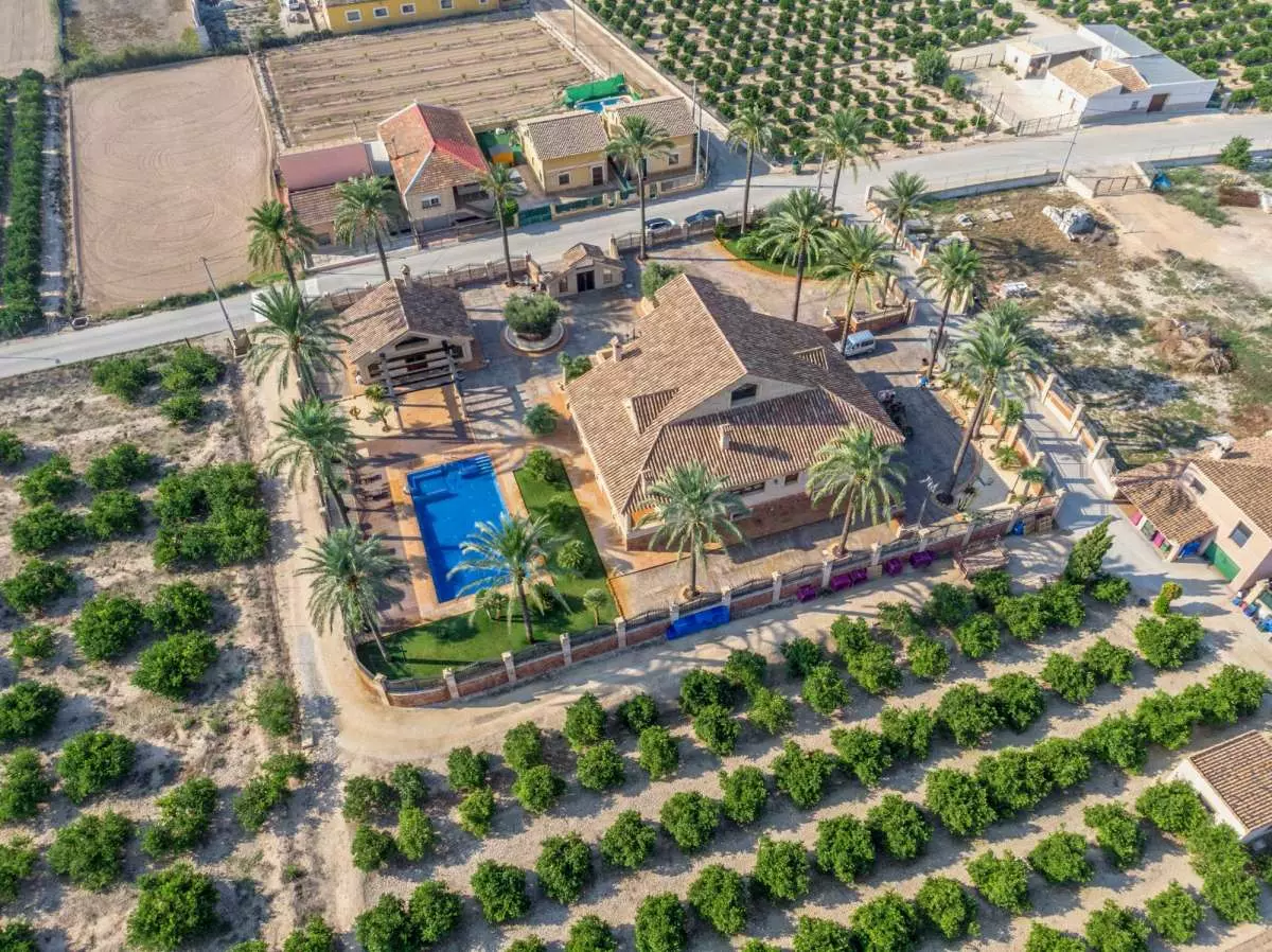 4-bedroom Villa In Orihuela, Spain (837 M²)