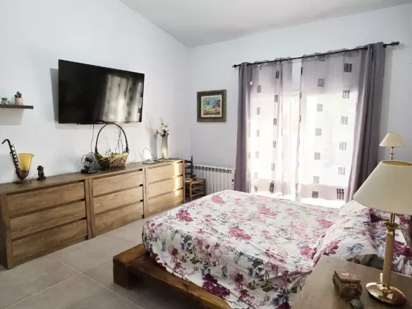 En Venta Chalet En Petrer (alicante) Zona UrbanizaciÓn Loma BadÁ