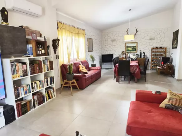 En Venta Chalet En Petrer (alicante) Zona UrbanizaciÓn Loma BadÁ