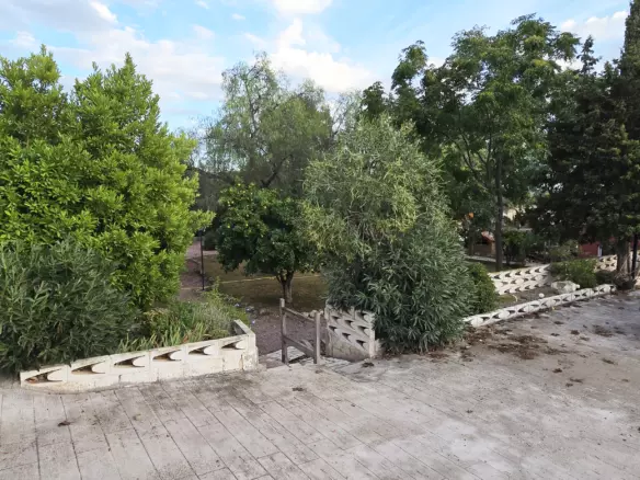 En Venta Chalet En Petrer (alicante) Zona UrbanizaciÓn Loma BadÁ