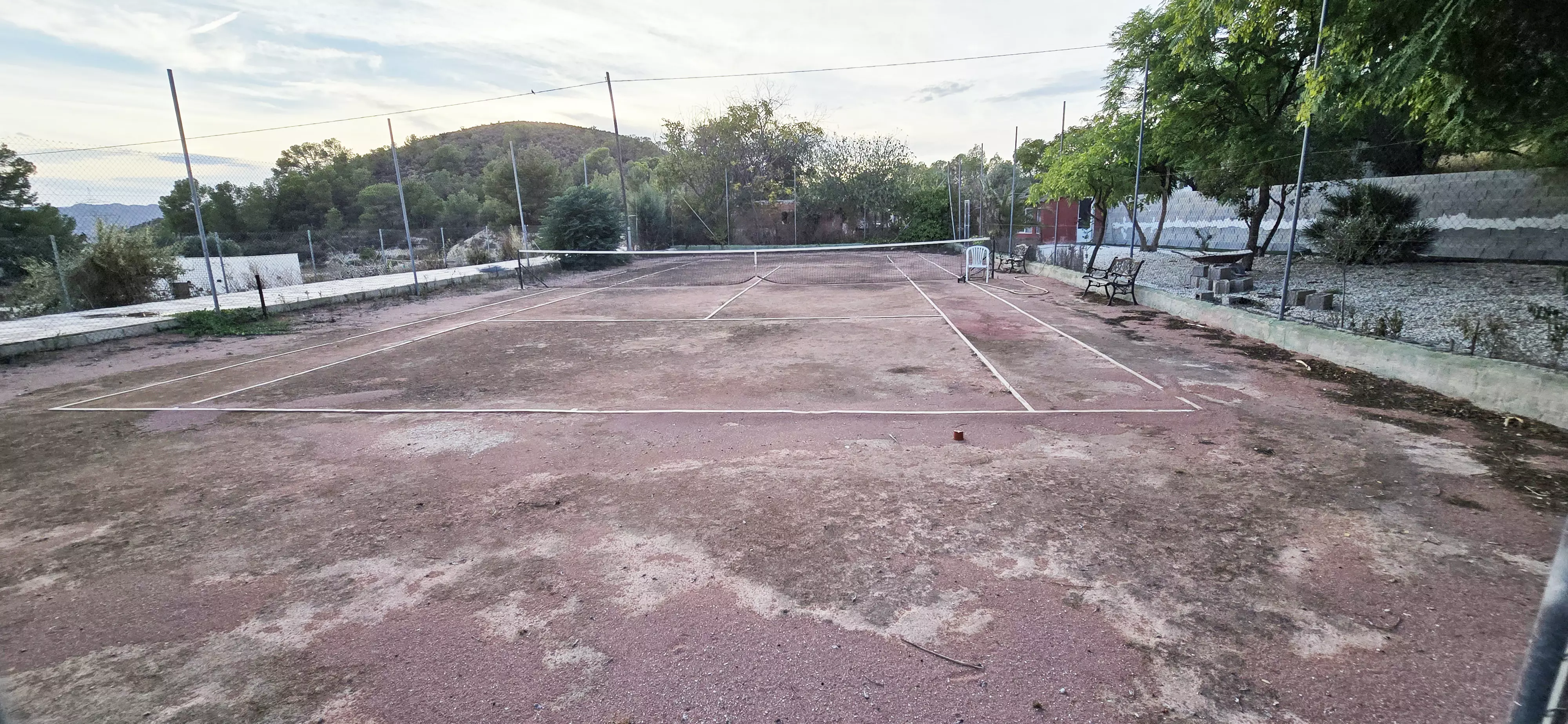 En Venta Chalet En Petrer (alicante) Zona UrbanizaciÓn Loma BadÁ
