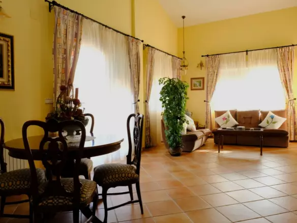 4-bedroom Country House In Orihuela, Spain (495 M²)
