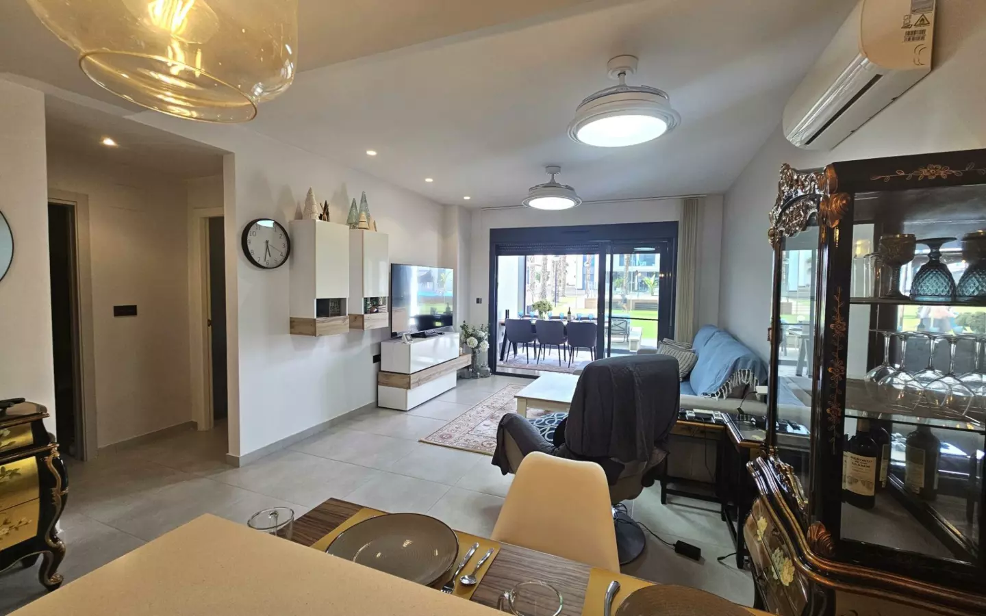 2-bedroom Apartment In Guardamar Del Segura, Spain (84 M²)
