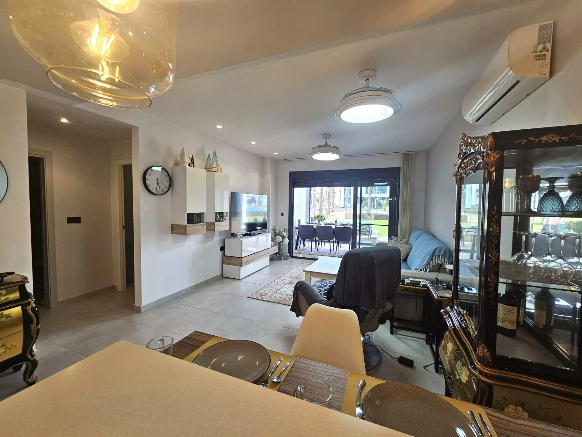 2-bedroom Apartment In Guardamar Del Segura, Spain (84 M²)