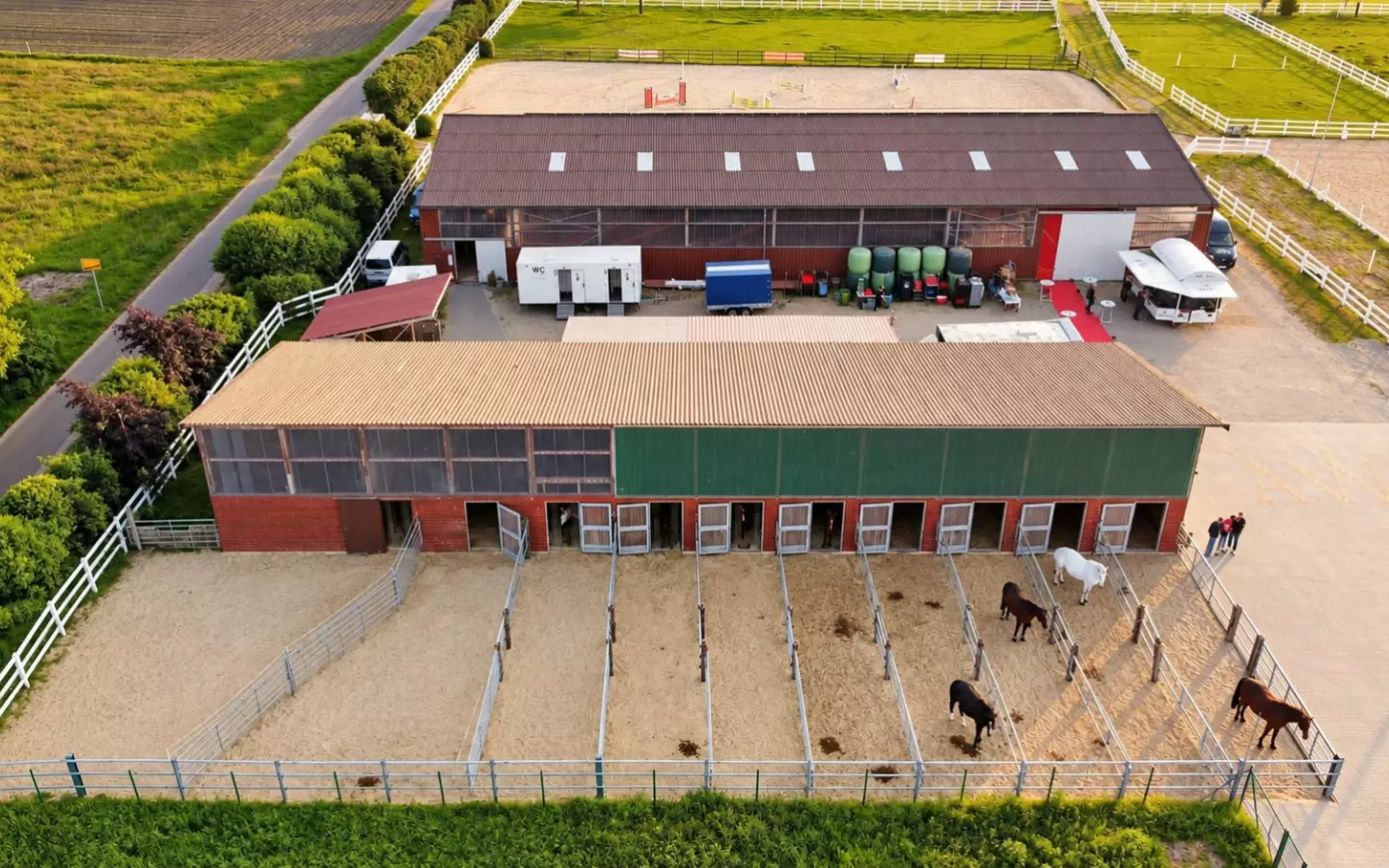 4-bedroom Property In Loxstedt, Germany (206 M²)