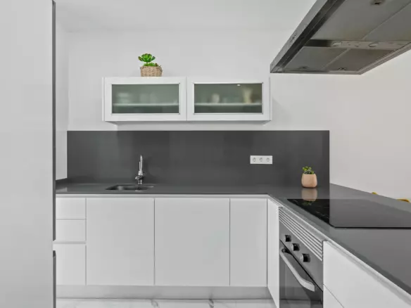 3-bedroom Villa In Torrevieja, Spain (105 M²)