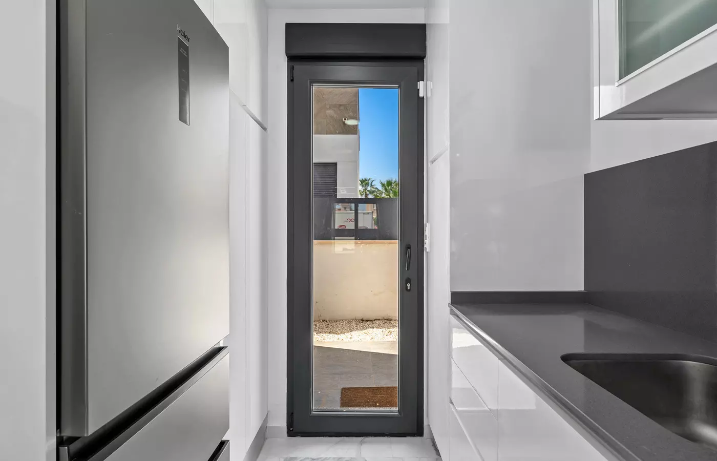 3-bedroom Villa In Torrevieja, Spain (105 M²)