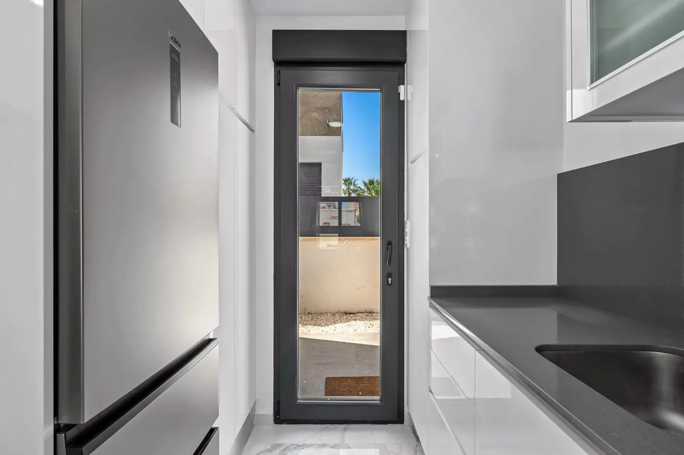 3-bedroom Villa In Torrevieja, Spain (105 M²)