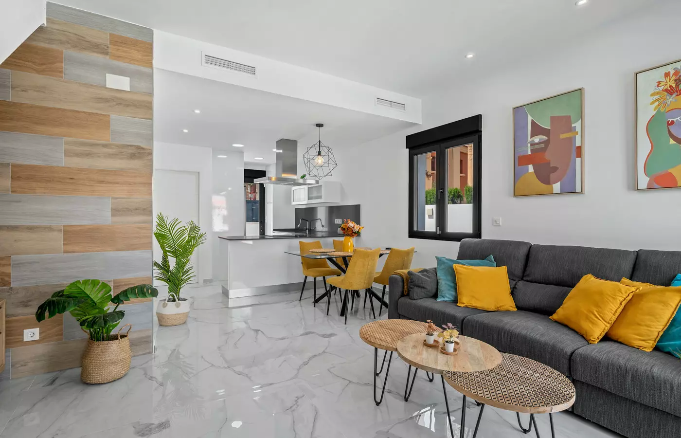 3-bedroom Villa In Torrevieja, Spain (105 M²)