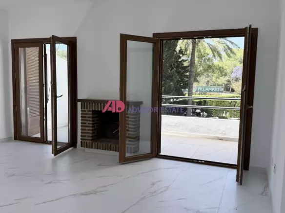 2-bedroom Apartment In Orihuela Costa, Spain (55 M²)