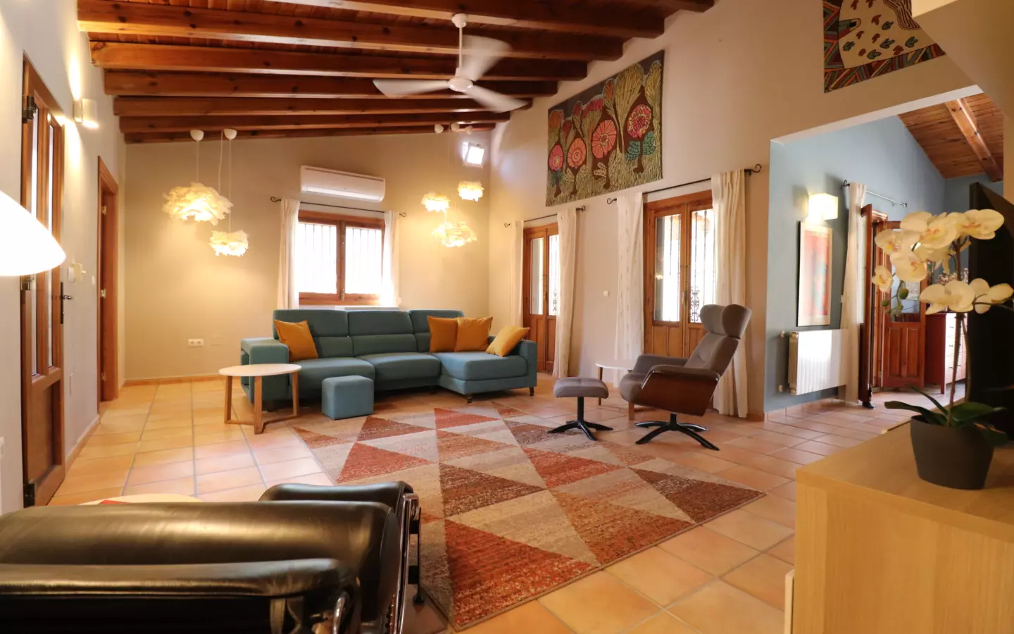 7-bedroom Country House In Catral, Spain (396 M²)