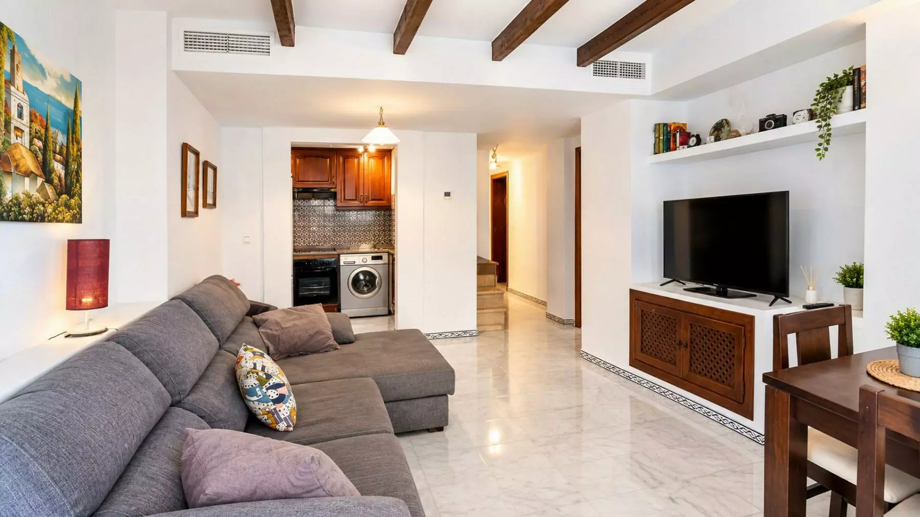 2-bedroom Property In Torrevieja, Spain (85 M²)