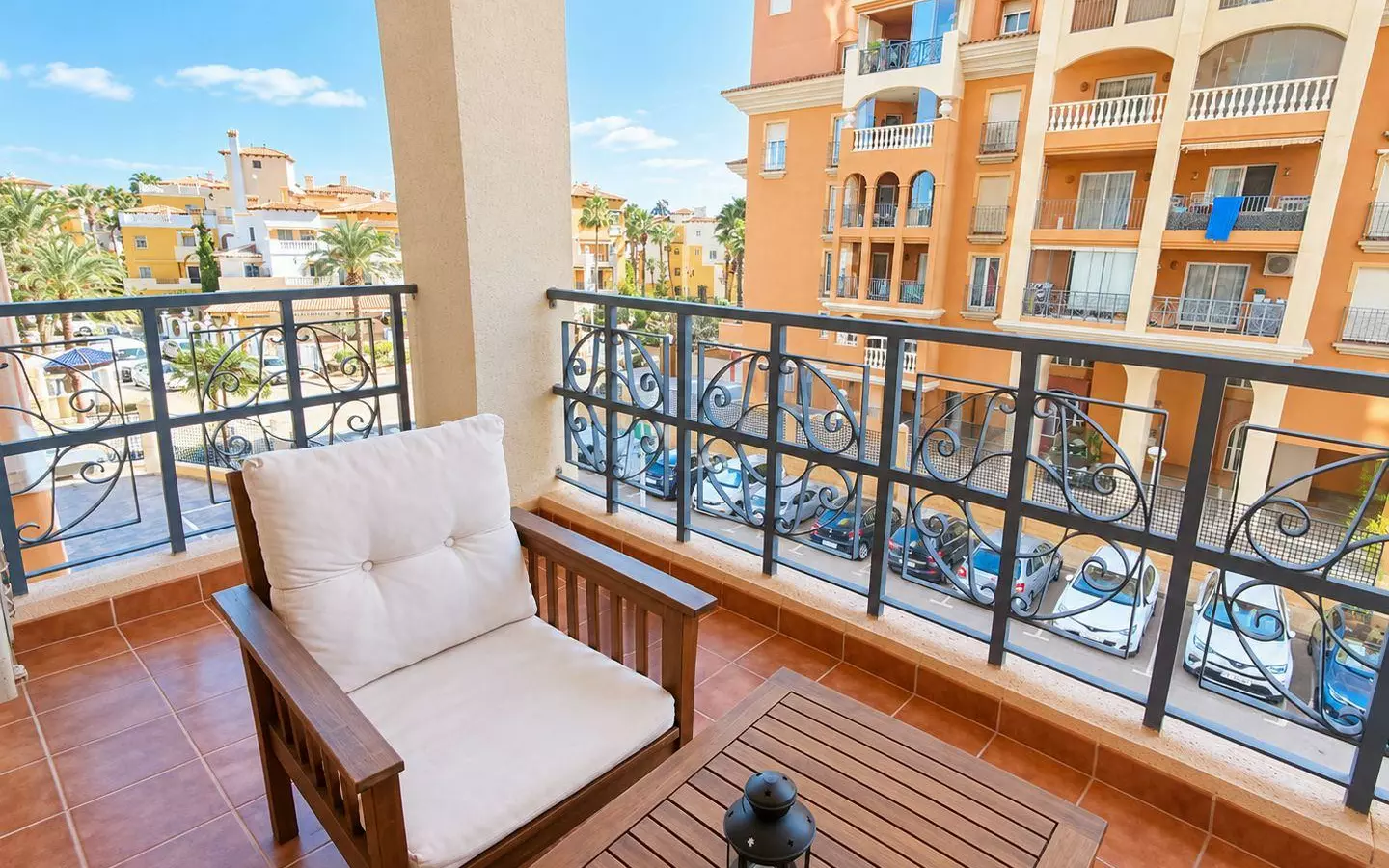 2-bedroom Property In Torrevieja, Spain (85 M²)