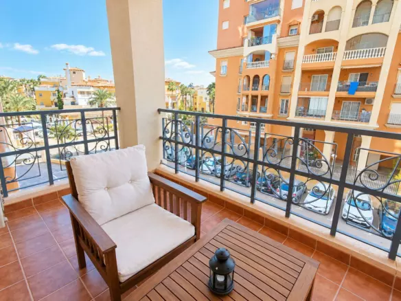 2-bedroom Property In Torrevieja, Spain (85 M²)
