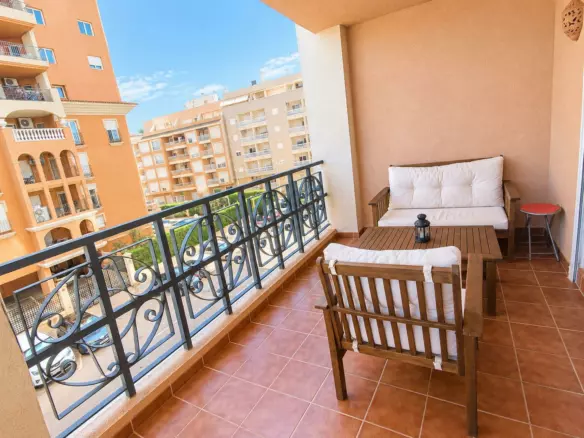 2-bedroom Property In Torrevieja, Spain (85 M²)