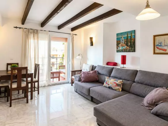 2-bedroom Property In Torrevieja, Spain (85 M²)