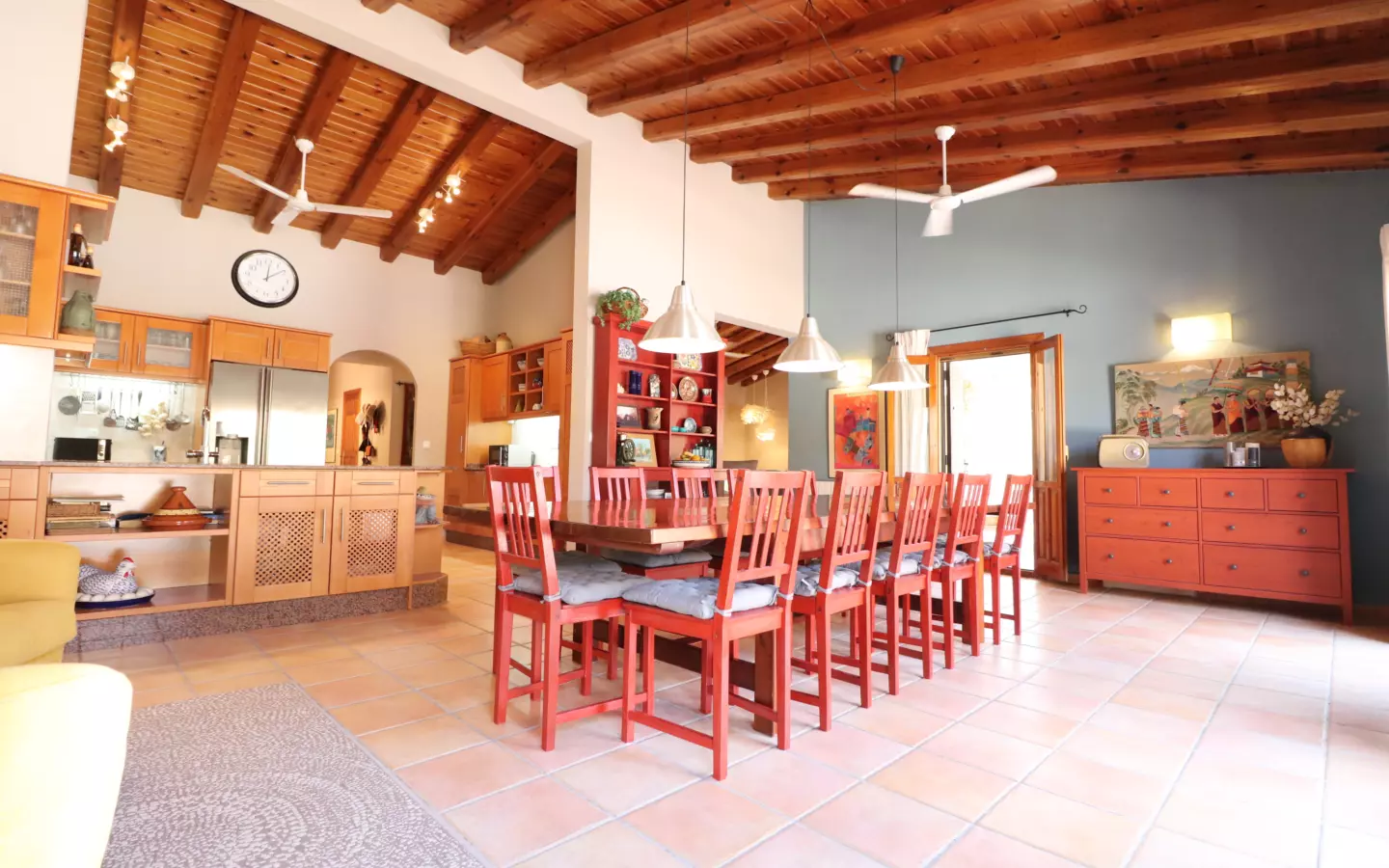 7-bedroom Country House In Catral, Spain (396 M²)