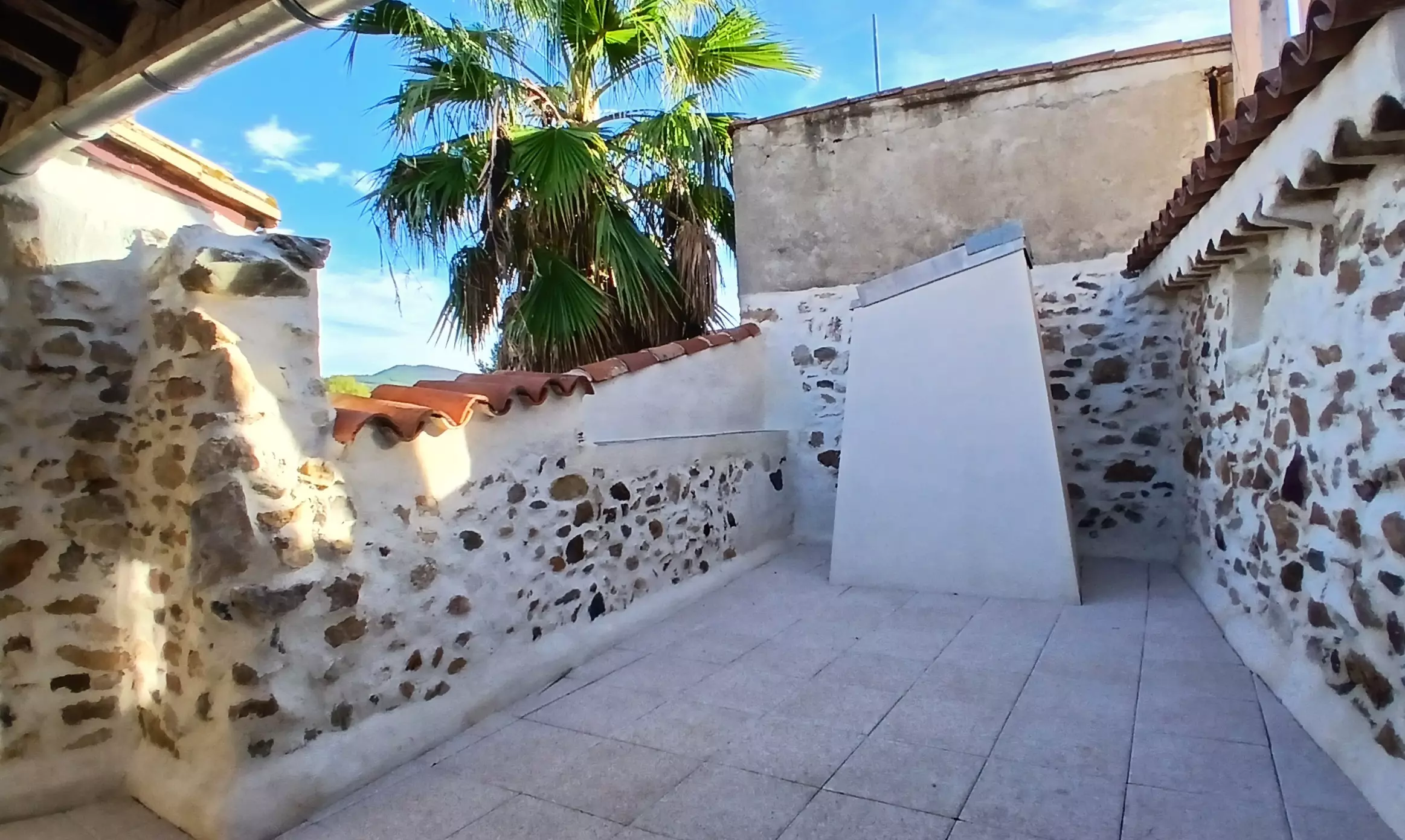 2-bedroom House In Cessenon Sur Orb, France (55 M²)