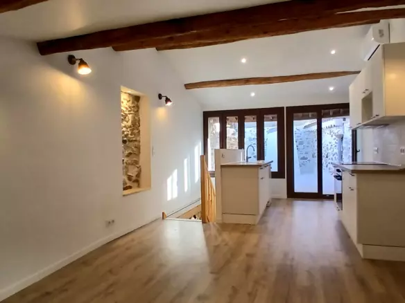 2-bedroom House In Cessenon Sur Orb, France (55 M²)
