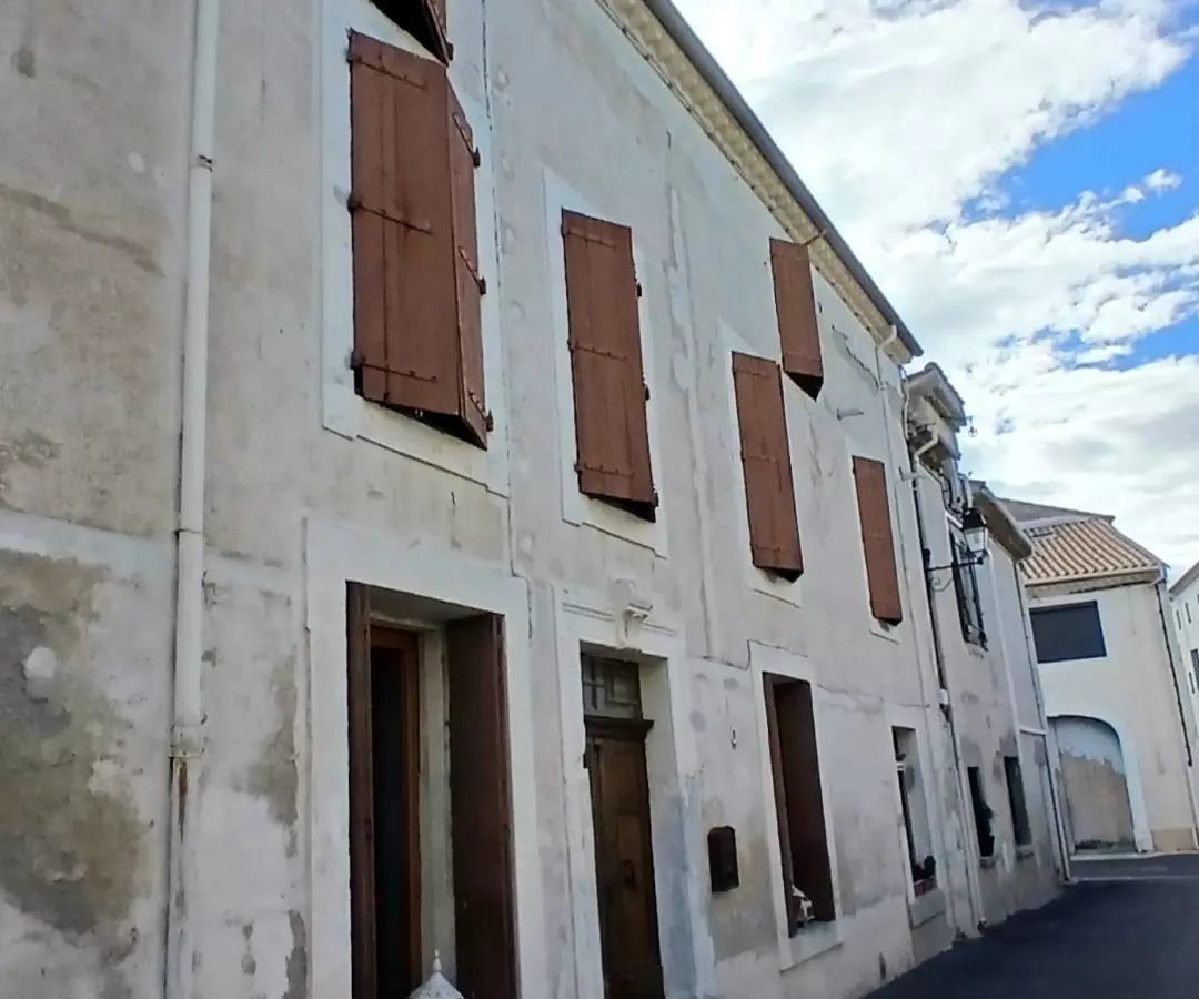 4-bedroom House In Capestang, France (143 M²)