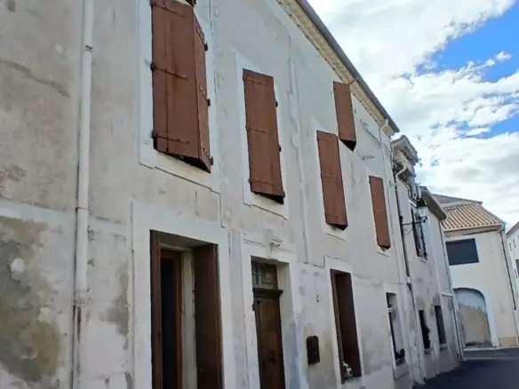 4-bedroom House In Capestang, France (143 M²)