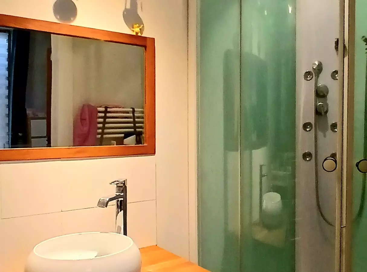 4-bedroom House In Capestang, France (143 M²)