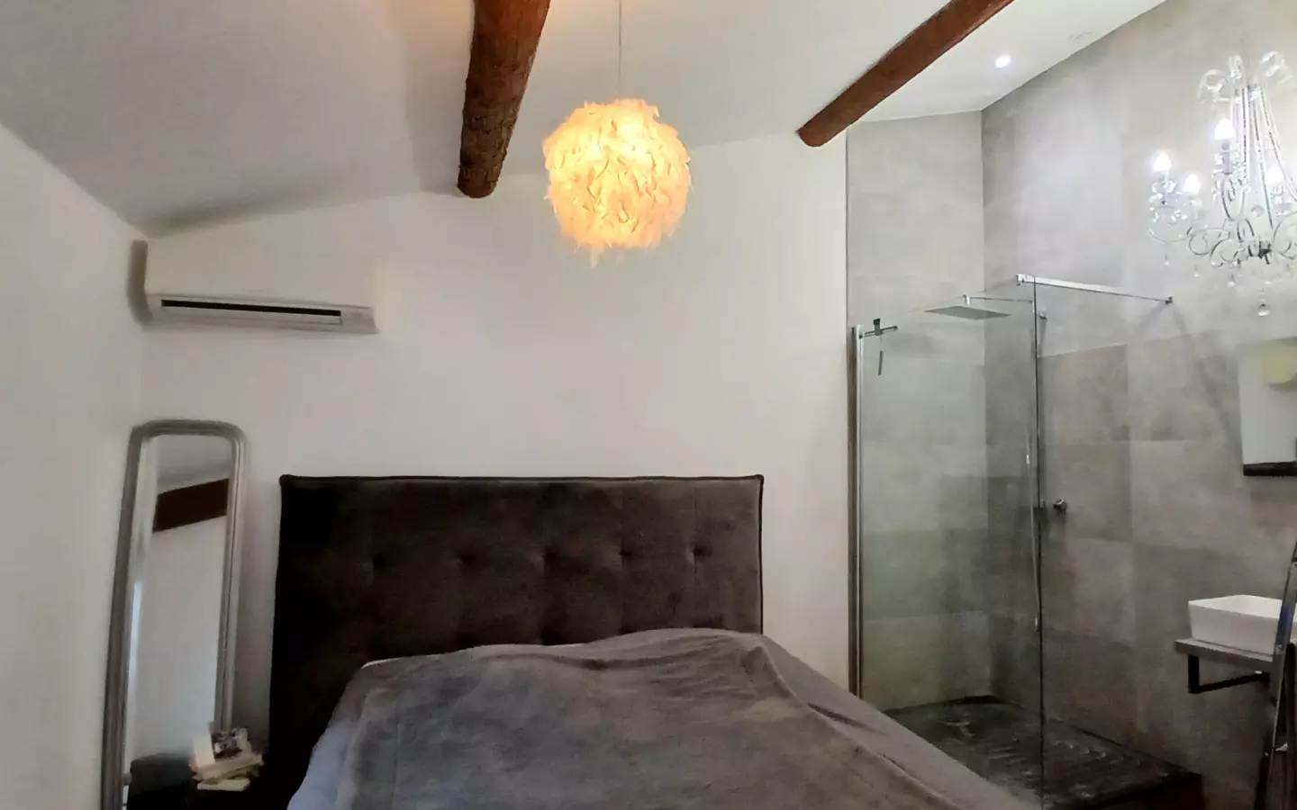 4-bedroom House In Capestang, France (143 M²)