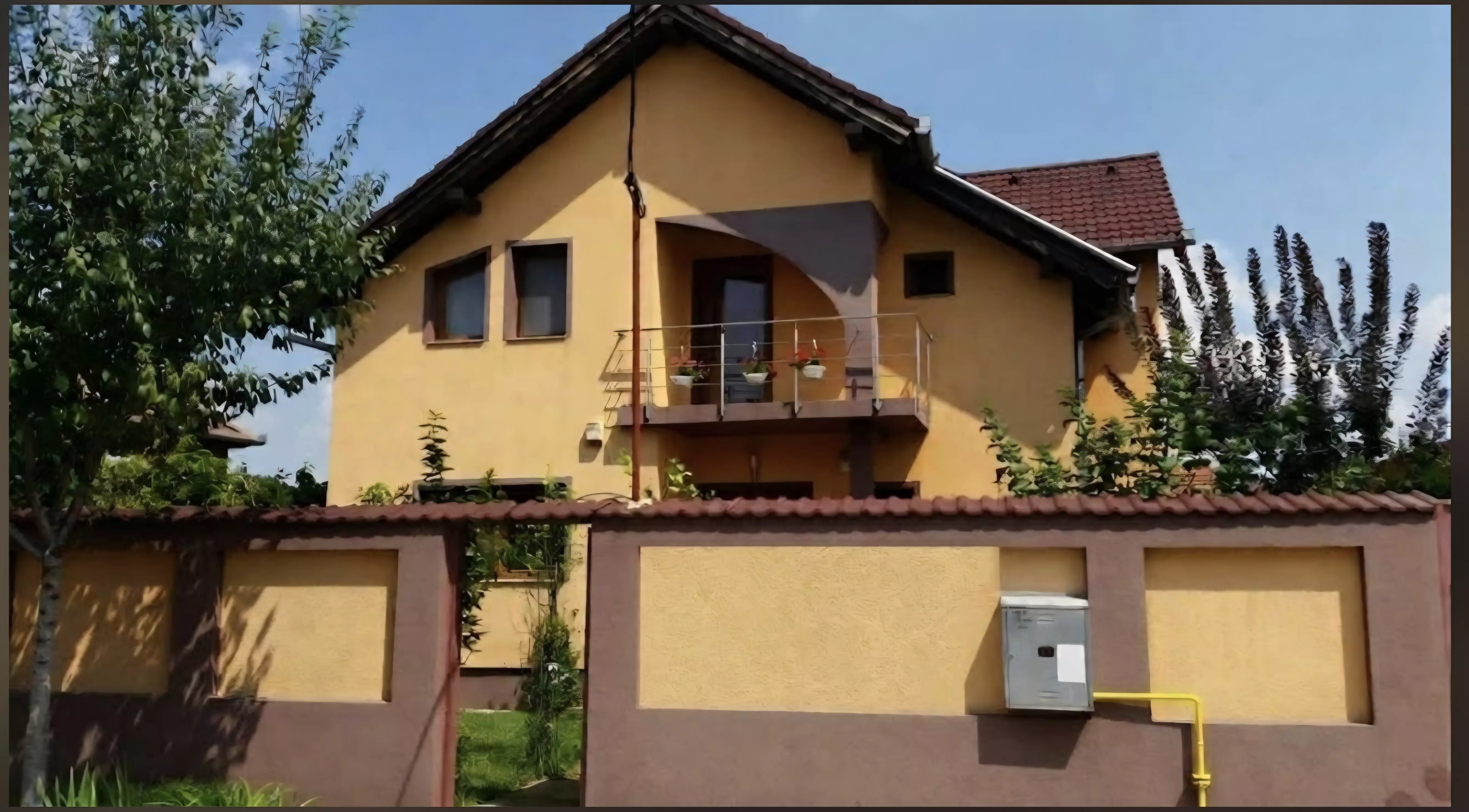 Spacious Family House For Sale In Arad, Romania – 186 Sqm + Double Garage – 634 Sqm Land