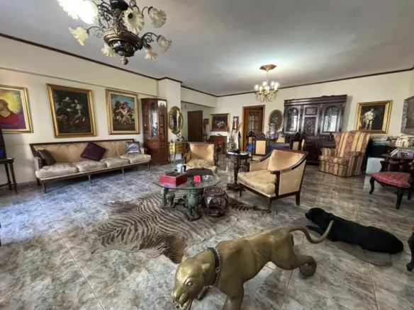 2-bedroom Flat In Kalamaria, Greece (145 M²)