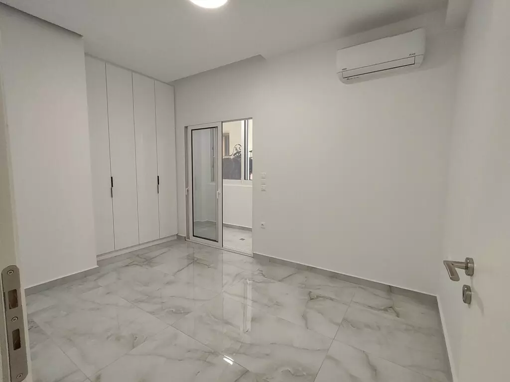 1-bedroom Flat In Patra, Greece (64 M²)