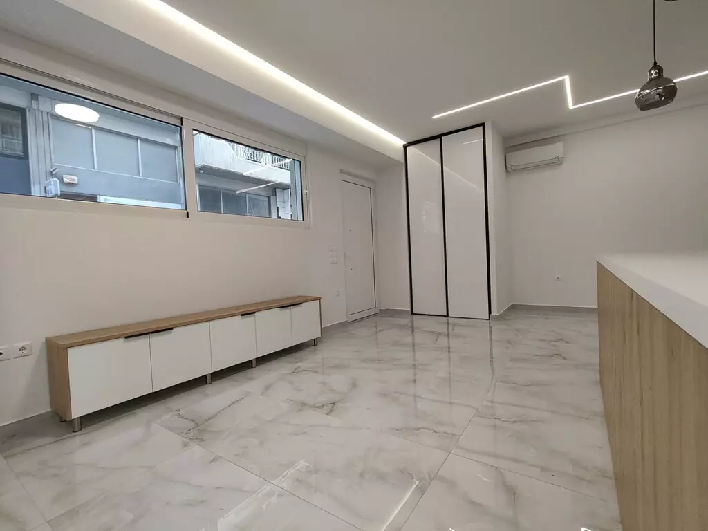 1-bedroom Flat In Patra, Greece (64 M²)