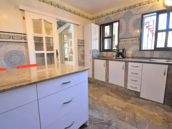 4-bedroom Villa In Orihuela Costa, Spain (325 M²)
