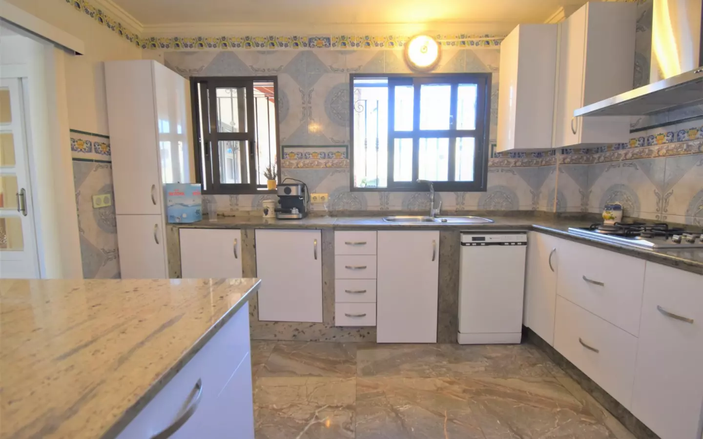 4-bedroom Villa In Orihuela Costa, Spain (325 M²)