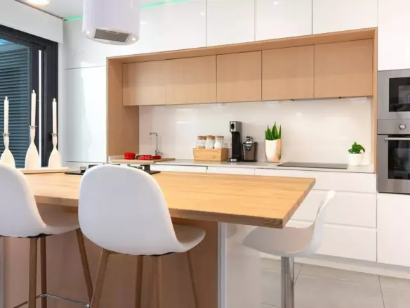 4-bedroom Villa In Benijofar, Spain (198 M²)