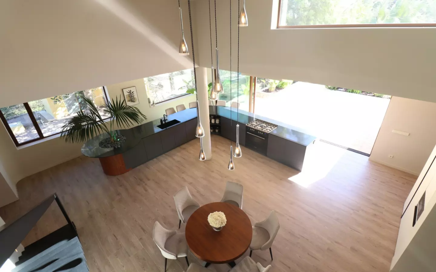 5-bedroom Country House In Aspe, Spain (360 M²)