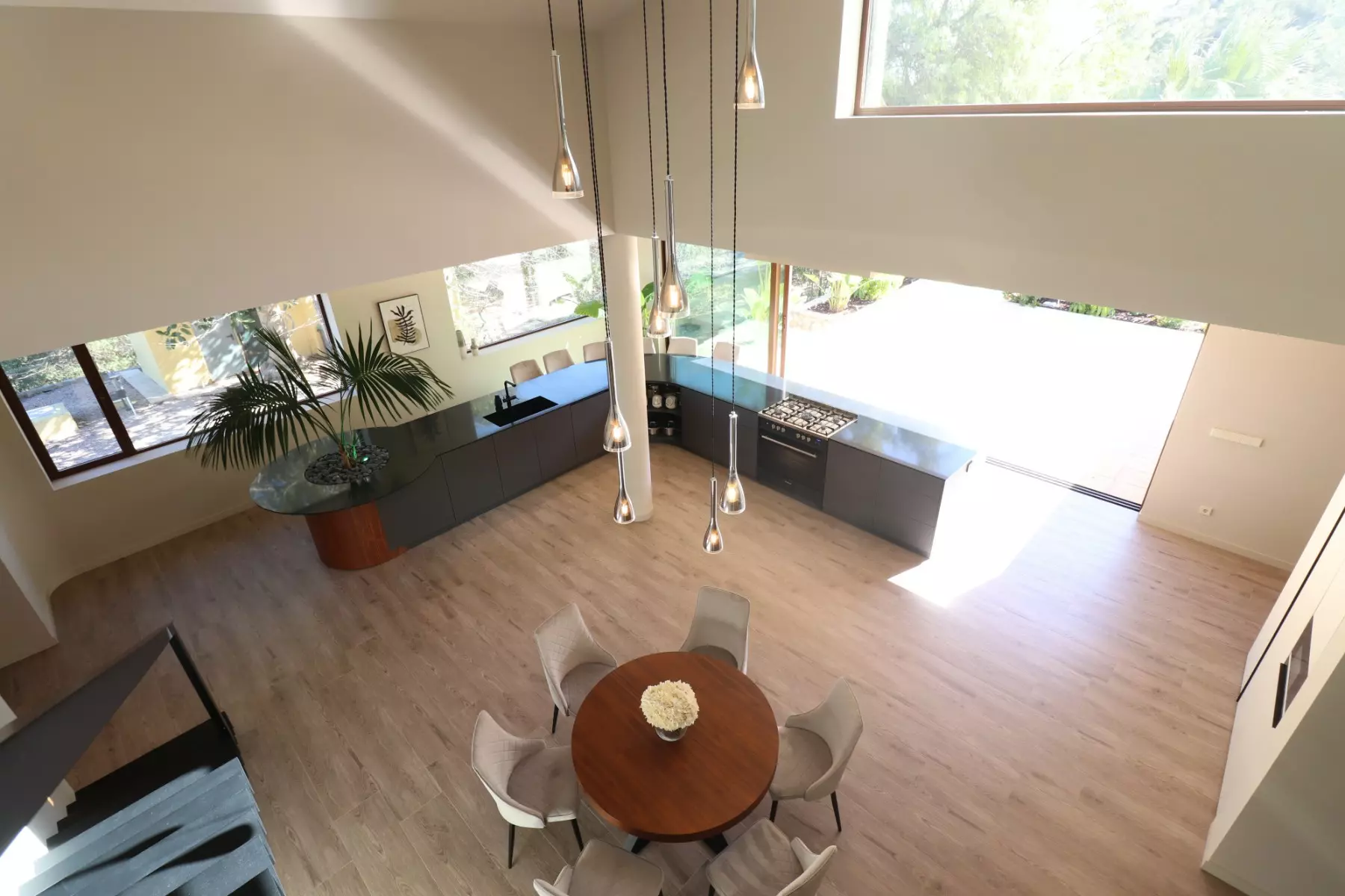 5-bedroom Country House In Aspe, Spain (360 M²)