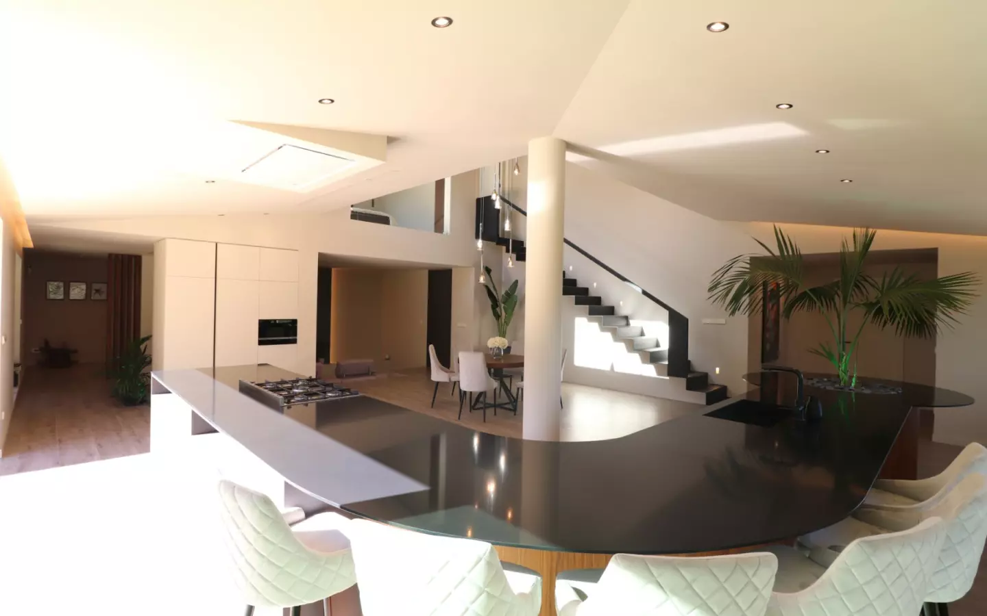 5-bedroom Country House In Aspe, Spain (360 M²)