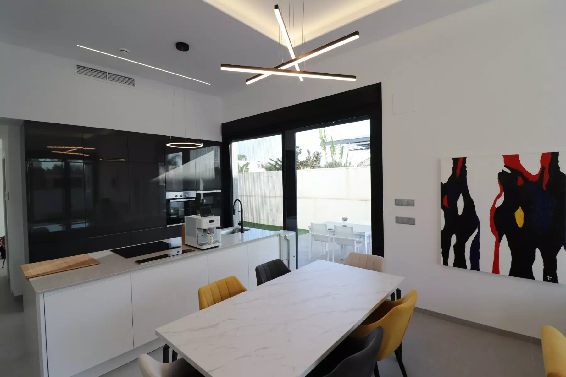 3-bedroom Villa In Formentera Del Segura, Spain (182 M²)