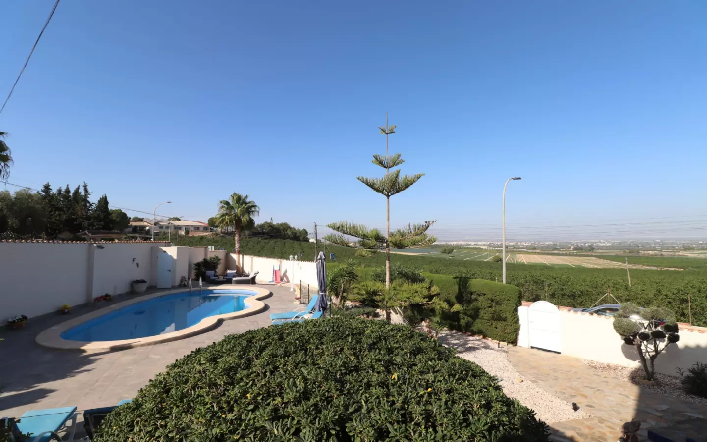 5-bedroom Villa In Algorfa, Spain (375 M²)