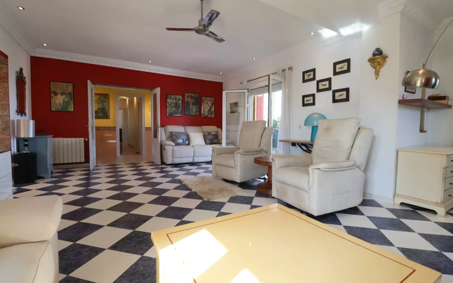 3-bedroom Villa In Algorfa, Spain (264 M²)