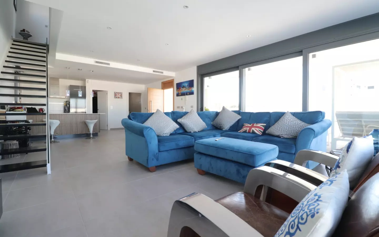 3-bedroom Villa In Benijofar, Spain (182 M²)